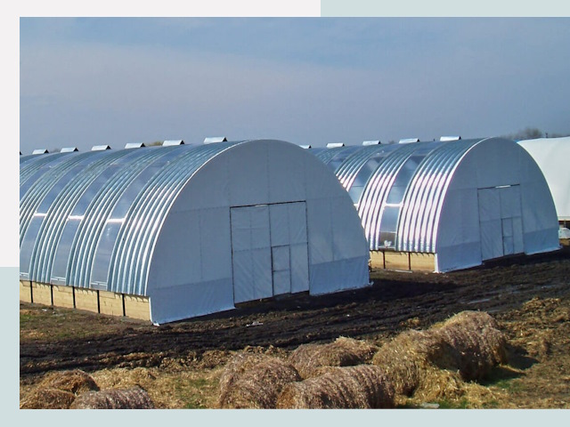 Сельскохозяйственные здания в Верхнем Уфалее