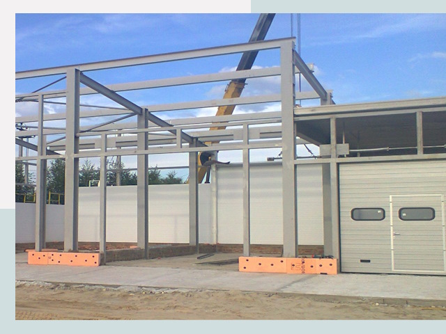 Строительство автосервисов от СтальСтрой-Врф по цене 614 руб.