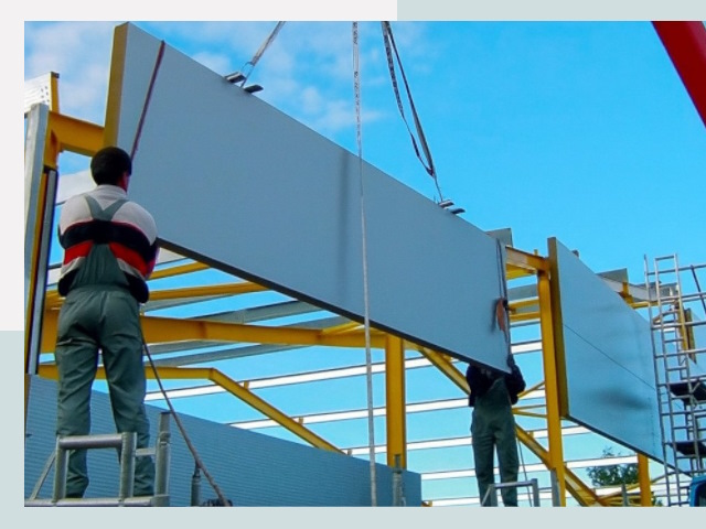 Монтаж сэндвич-панелей в Верхнем Уфалее от 614 руб.